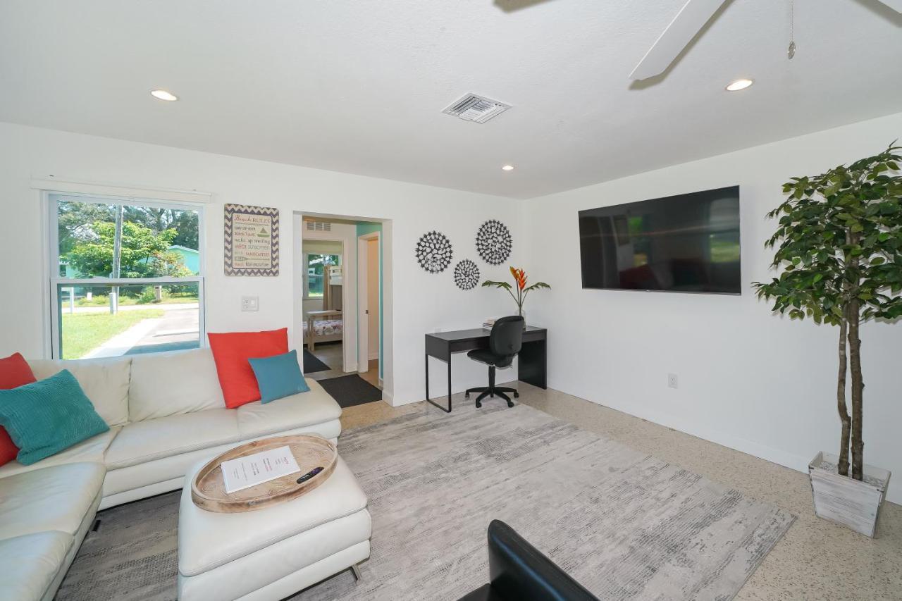 Modern & Fresh - Less Than 3 Miles To The Beach! Sarasota Exterior foto